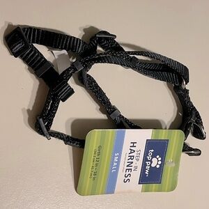 2 pairs of dog harnesses